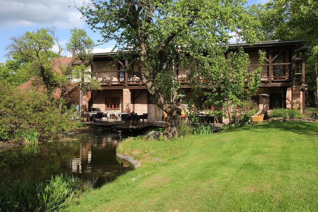 Hotel Areal Botanika Unhošť Exteriér fotografie